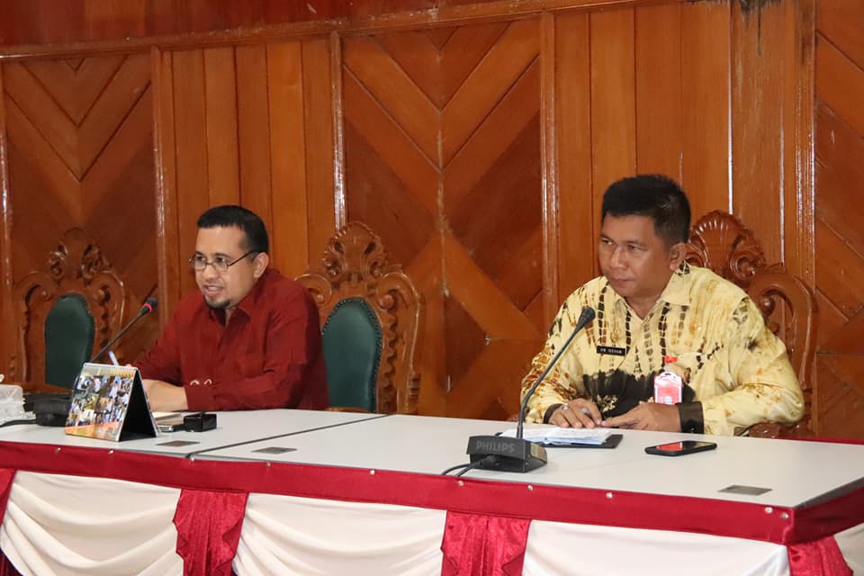 Wakil Bupati HSS, H. Ardiansyah, S. Hut melaksanakan rapat koordinasi bersama Kepala OPD Lingkup Pemerintah Kabupaten HSS