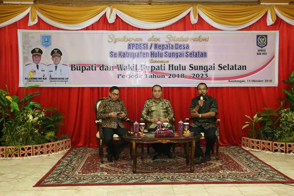Bupati Hulu Sungai Selatan didampingi Wakil Bupati menghadiri kegiatan “Syukuran dan Silaturahmi APDESI / Kepala Desa se Kabupaten HSS