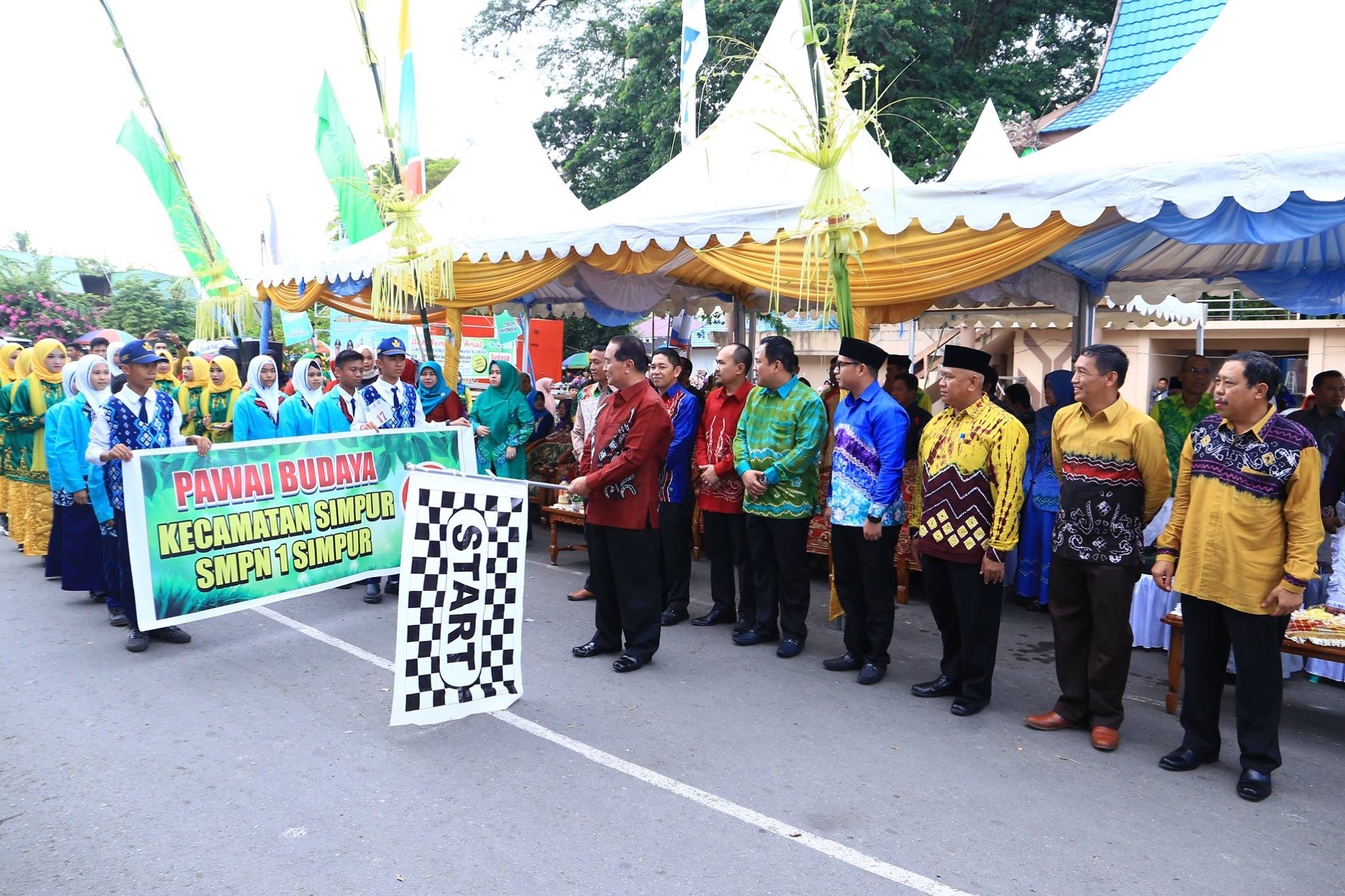 Pawai Budaya dalam rangka memeriahkan peringatan Hari Jadi Kabupaten Hulu Sungai Selatan (HSS) ke 68