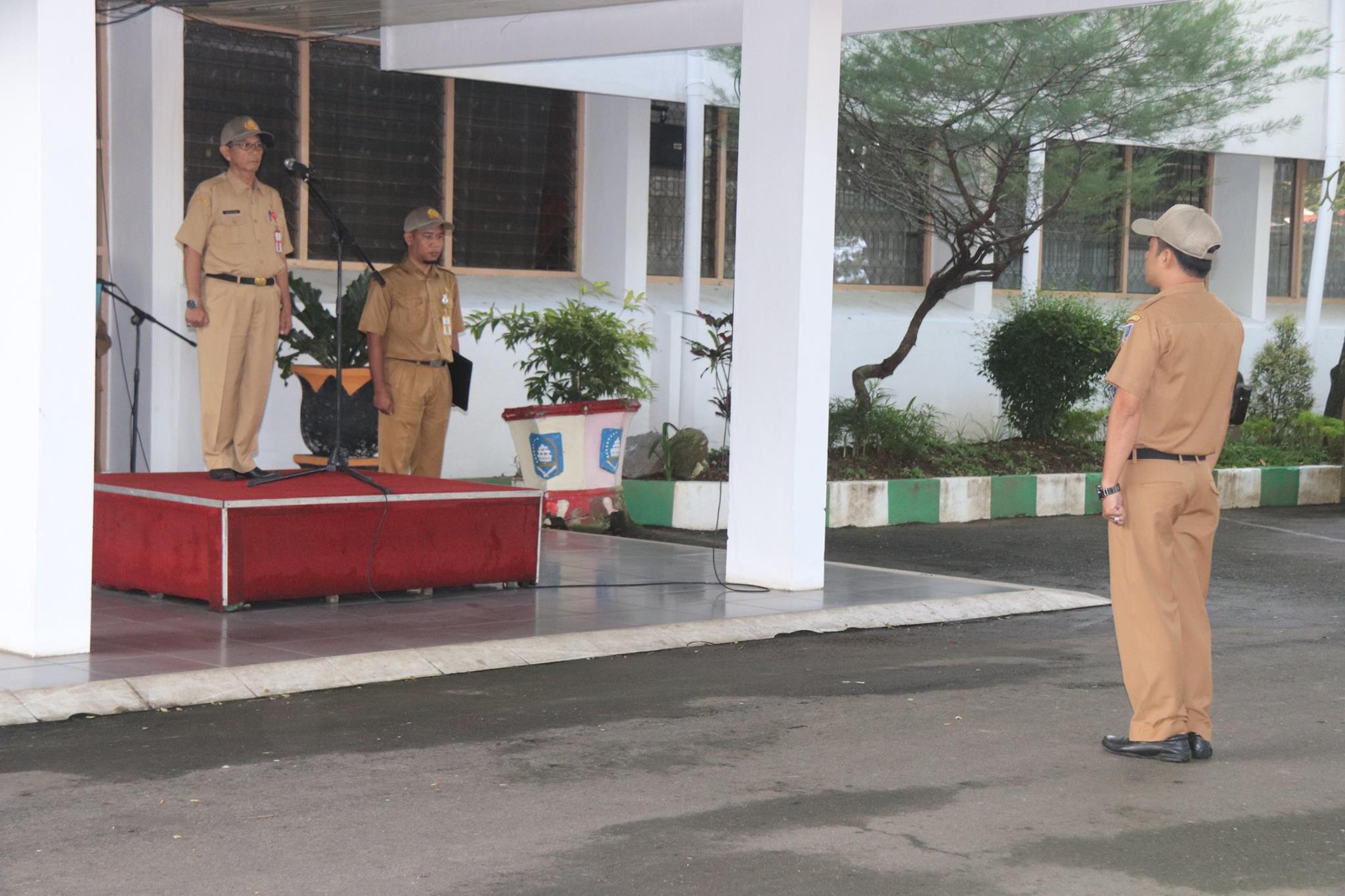 KEPALA DISPERA KPLH JADI PEMBINA APEL GABUNGAN PEMKAB HSS