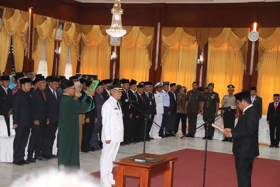 WAKIL BUPATI HADIRI PELANTIKAN BUPATI HULU SUNGAI TENGAH