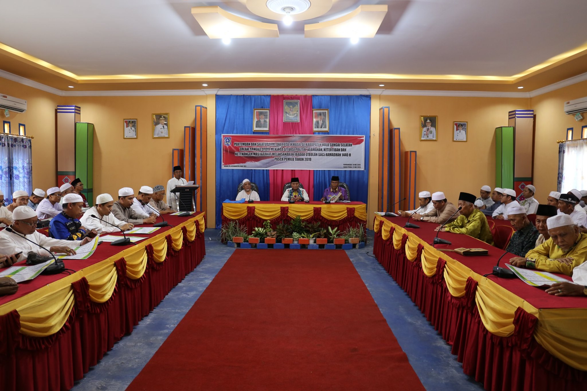 SILATURAHMI H.ACHMAD FIKRY BERSAMA IKMASIL
