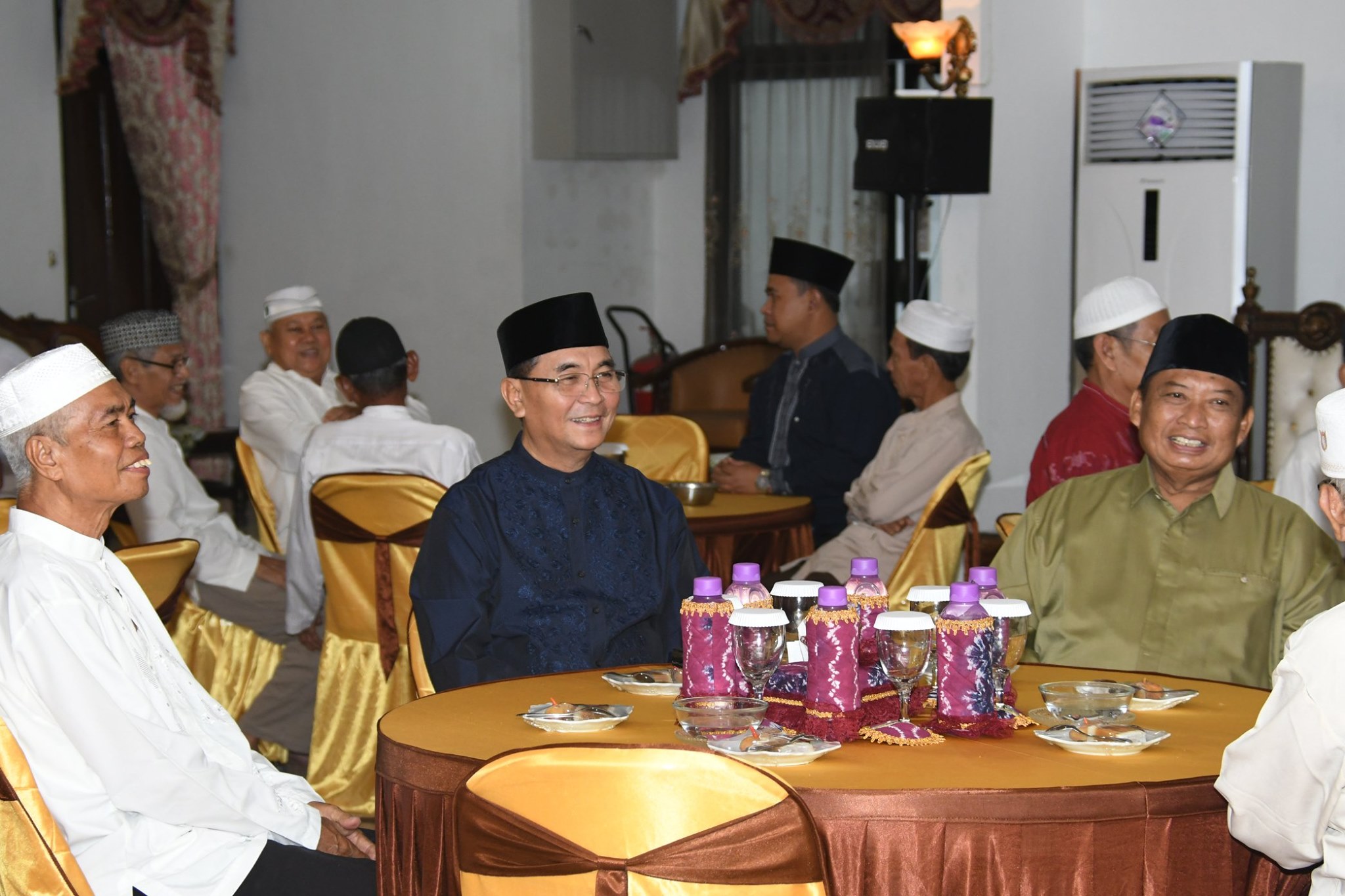 SILATURAHMI DAN BUKA BERSAMA KELUARGA BESAR IKATAN KELUARGA ALUMNI PENDIDIKAN TINGGI KEPAMONGPRAJAAN (IKAPTK) KAB HSS TAHUN 2019 M/1440 H