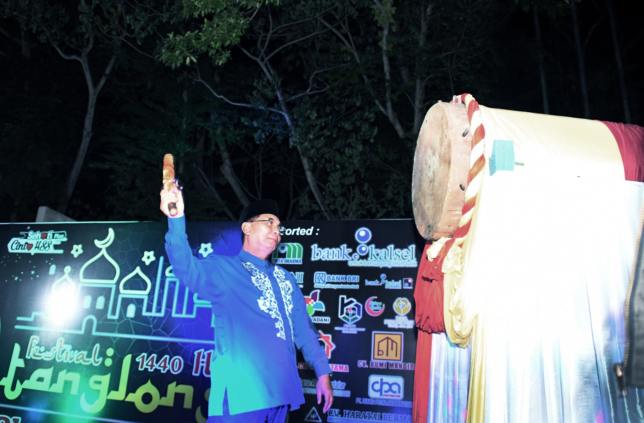 H. ACHMAD FIKRY BUKA FESTIVAL TANGLONG DAN PARADE BAGARAKAN SAHUR