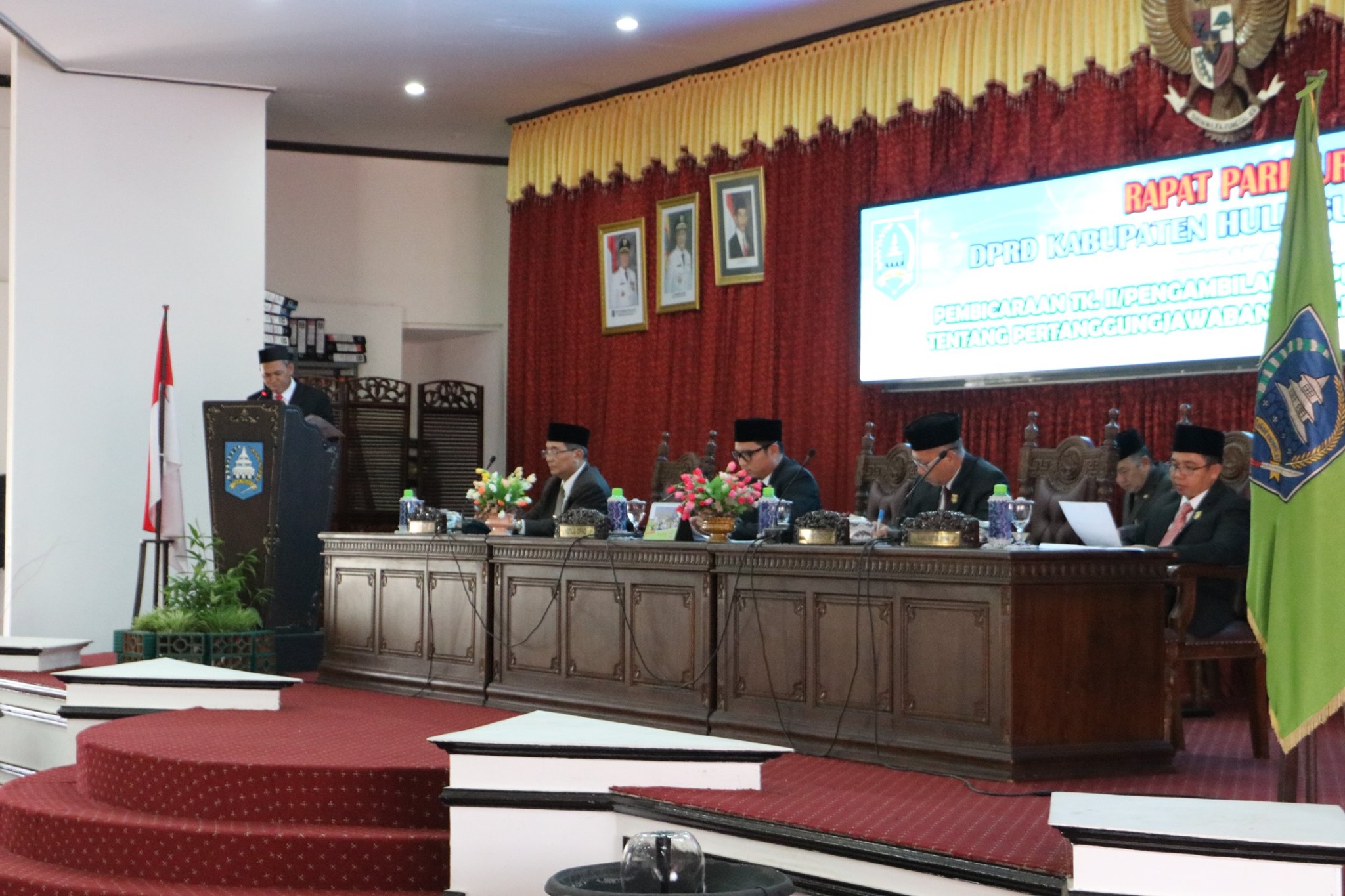Rapat Paripurna Dewan Perwakilan Rakyat Daerah Kabupaten Hulu Sungai Selatan
