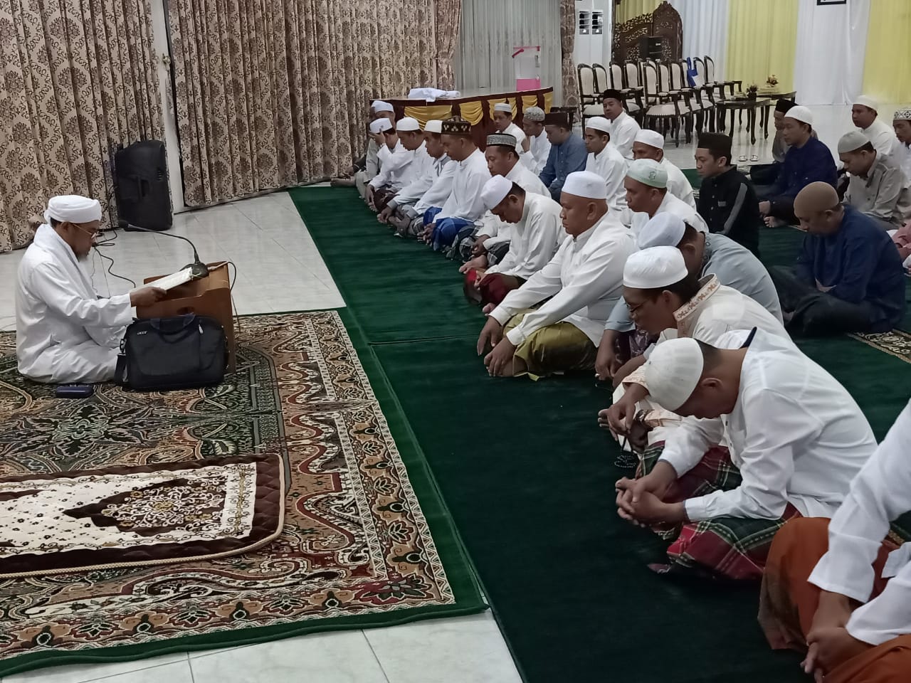 AGENDA RUTIN PEMKAB HSS GELAR PENGAJIAN SUBUH RABU
