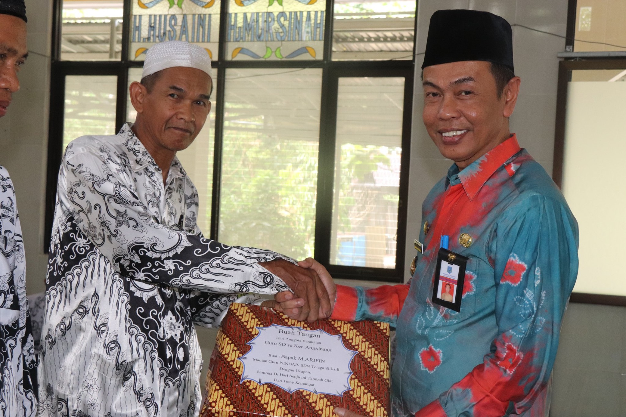 SEKDA HSS HADIRI HALAL BIHALAL SEKALIGUS PERPISAHAN GURU SD ANGKINANG