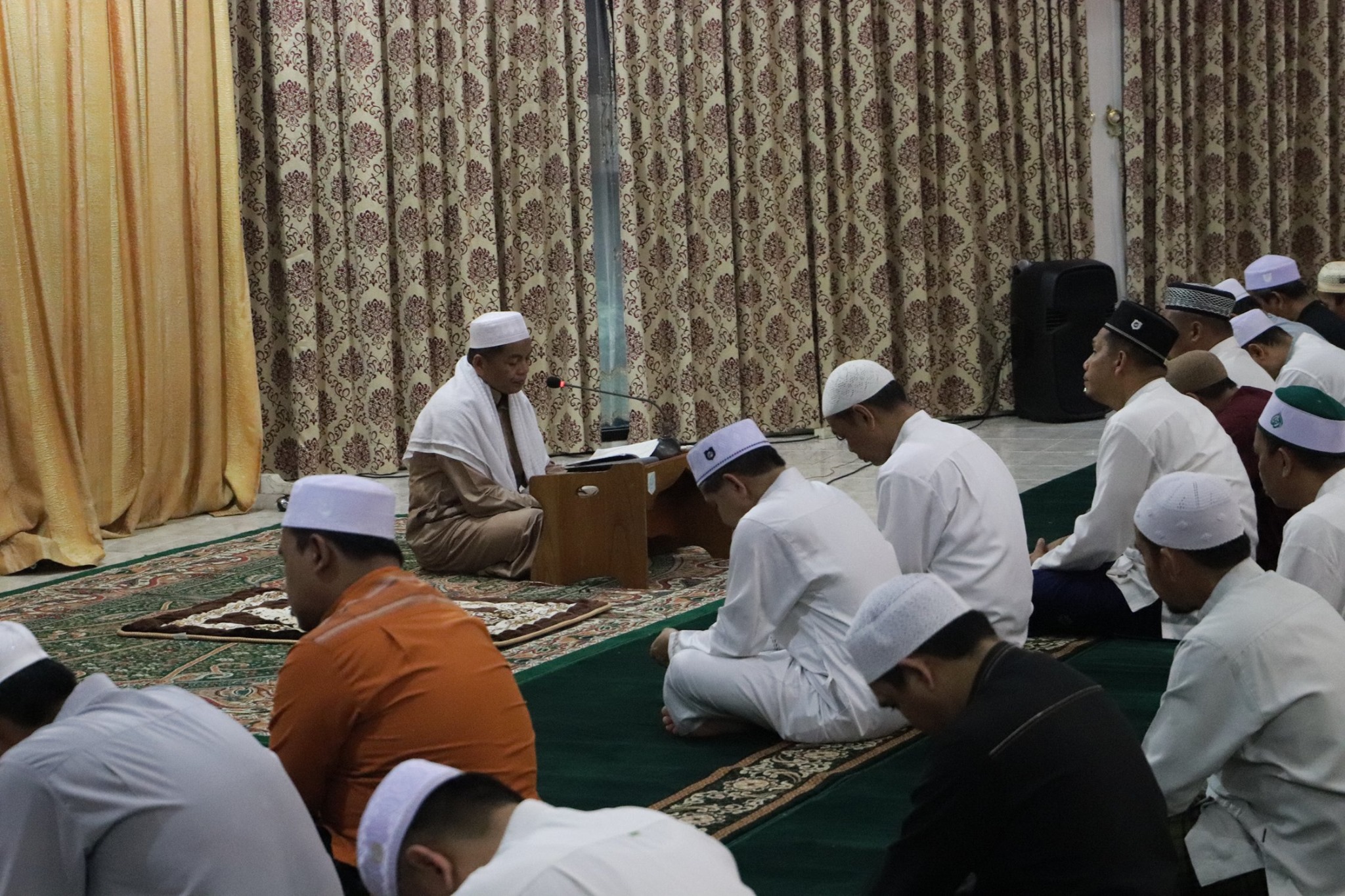 GERAKAN SHOLAT SUBUH BERJAMAAH DAN PENGAJIAN RUTIN SUBUH RABU LINGKUP PEMKAB HSS