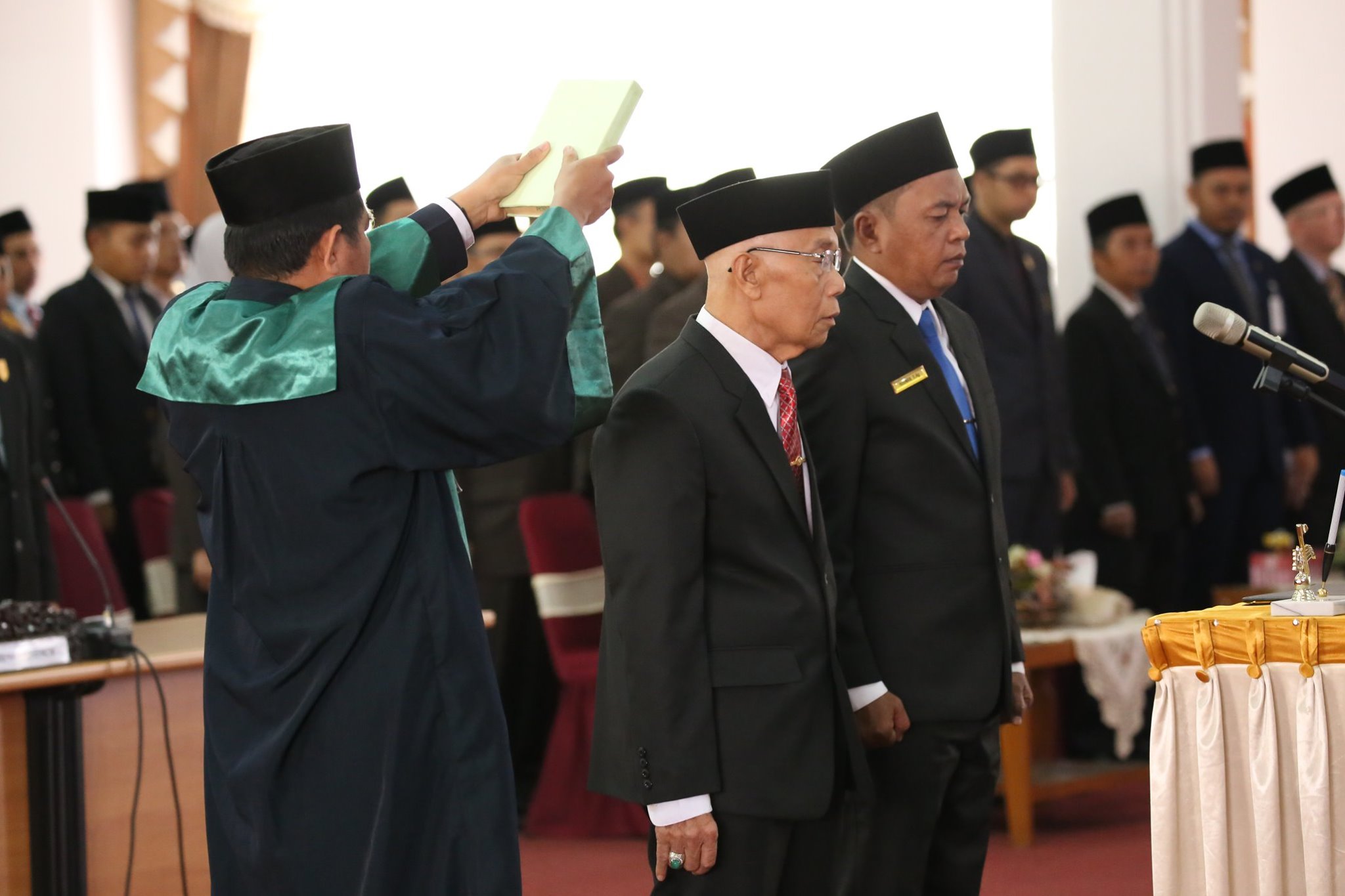 Dua Anggota DPRD Ucapkan Sumpah/Janji
