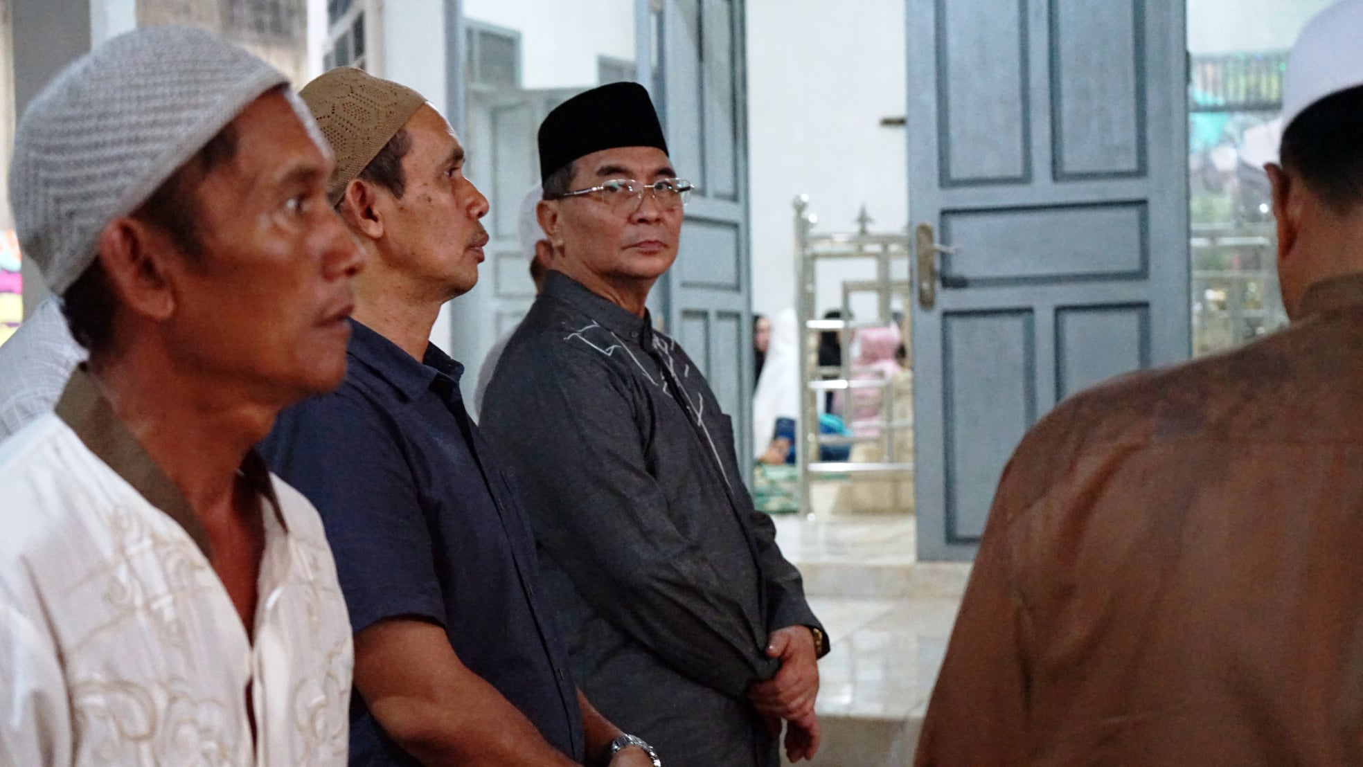H. ACHMAD FIKRY BERTAKZIAH ATAS MENINGGALNYA NANANG BUYA