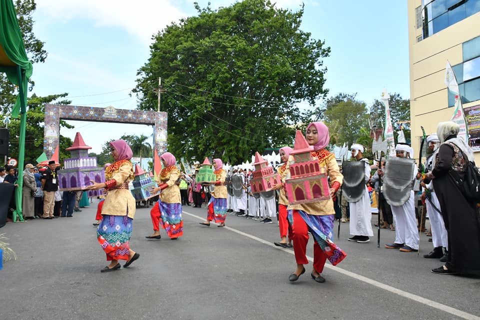 Wakil Bupati HSS Saksikan Pelepasan Pawai Taaruf