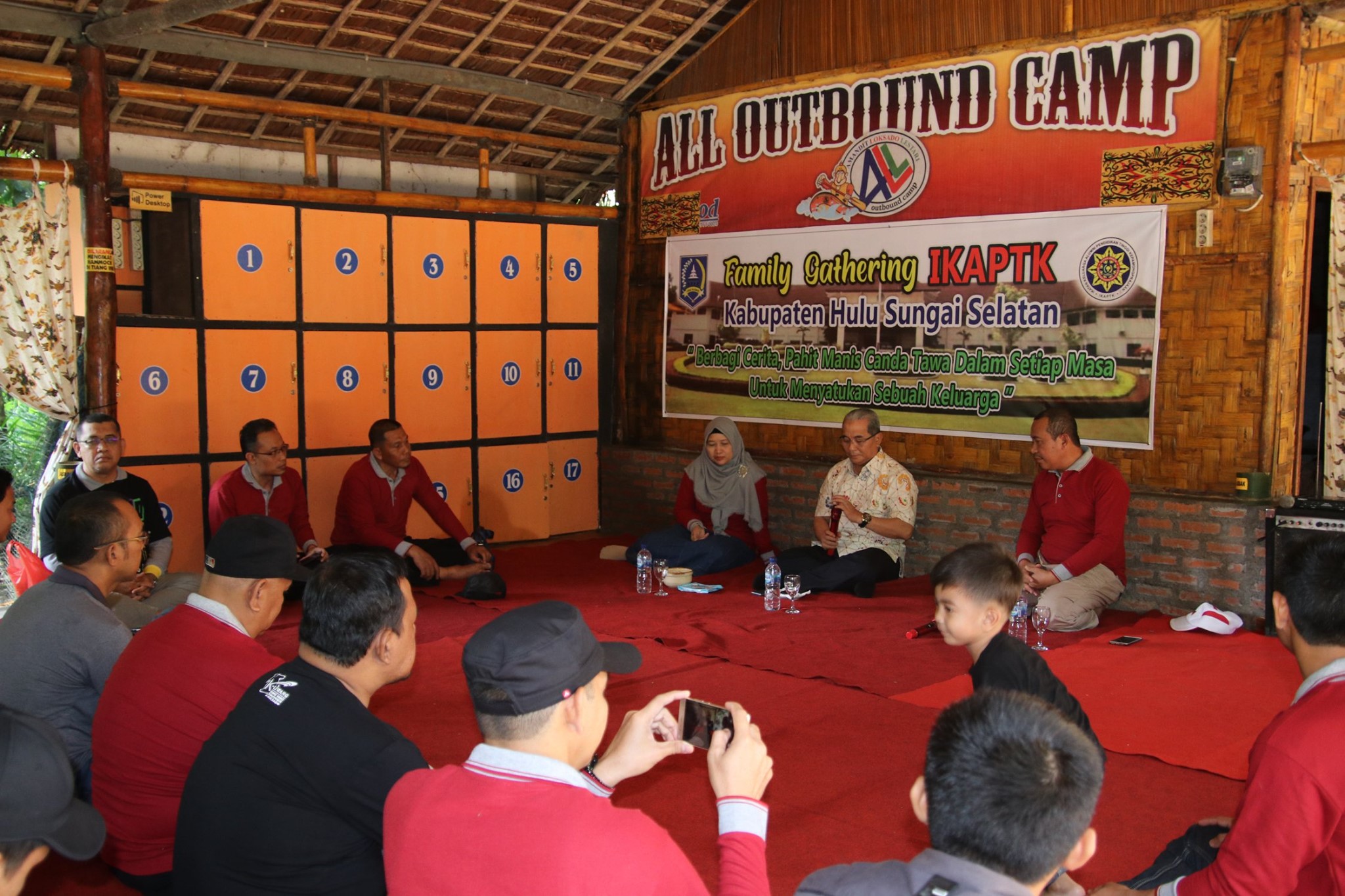SUASANA HANGAT DAN KEKELUARGAAN WARNAI KEGIATAN FAMILY GATHERING IKKPTK