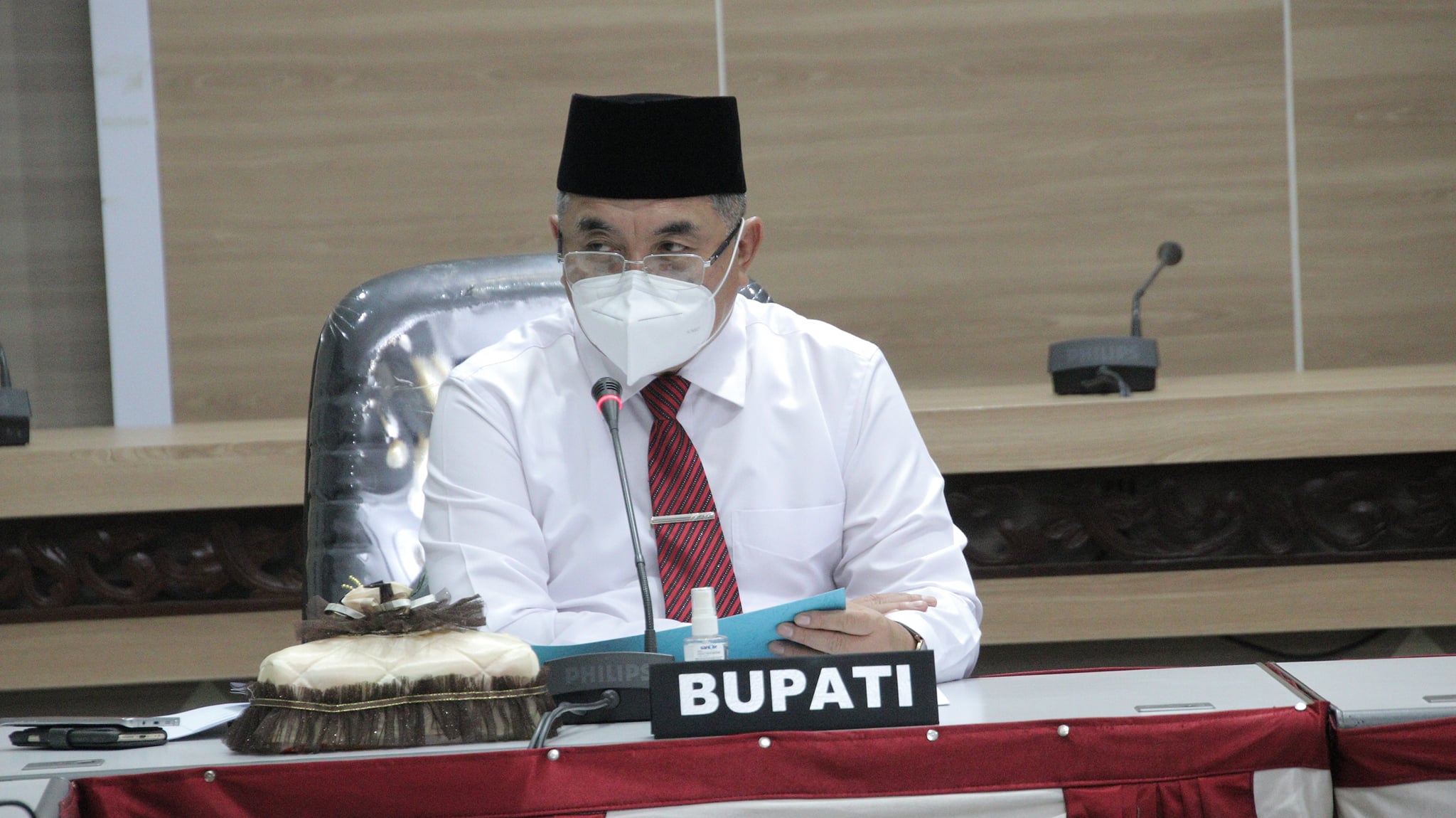 Bupati HSS Pimpin Rapat Bersama Satgas Penanganan Covid