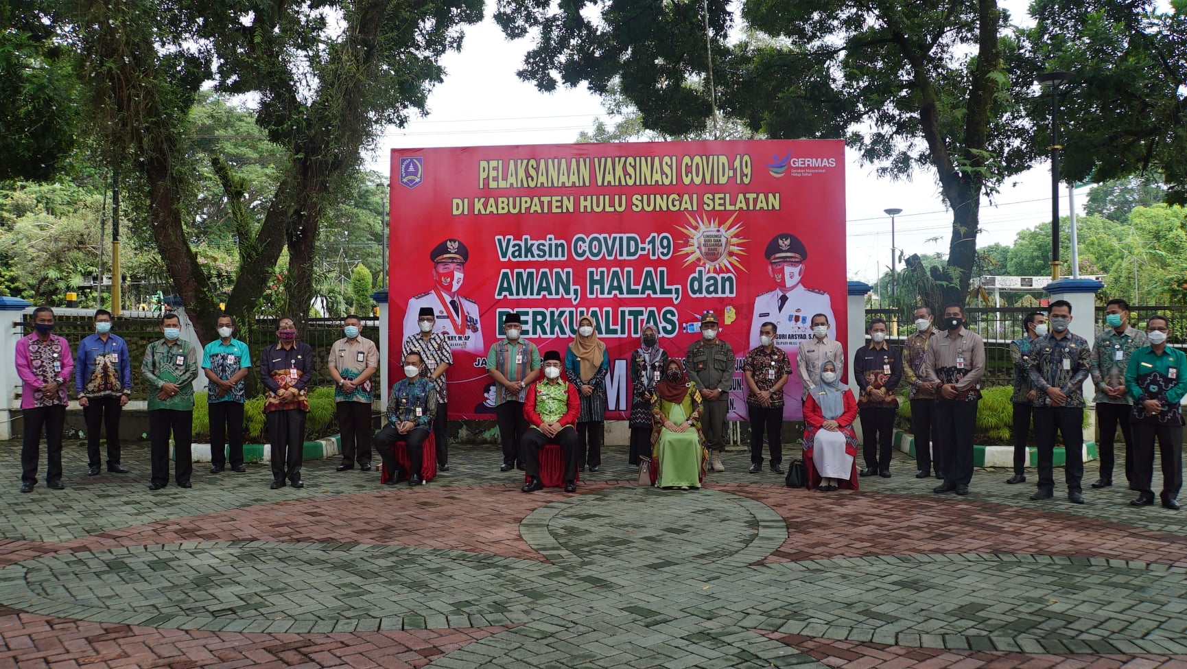 Pelaksanaan Vaksinasi Covid-19 Tahap Kedua di Kabupaten Hulu Sungai Selatan