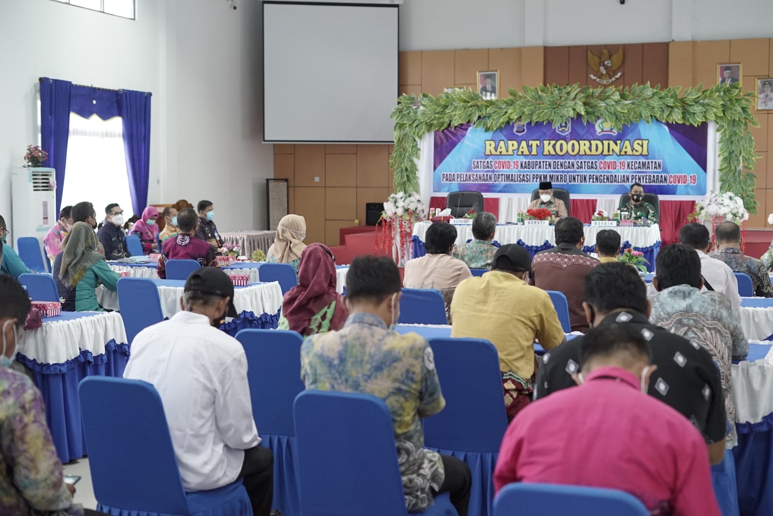 Bupati HSS Pimpin Rakor Satgas Covid Kabupaten Hulu Sungai Selatan dengan Satgas Kecamatan