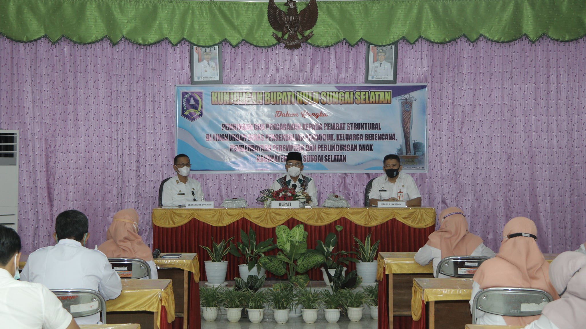 PEMBINAAN DAN PENGARAHAN PEJABAT STRUKTURAL DINAS PPKBPPPA KAB.HSS