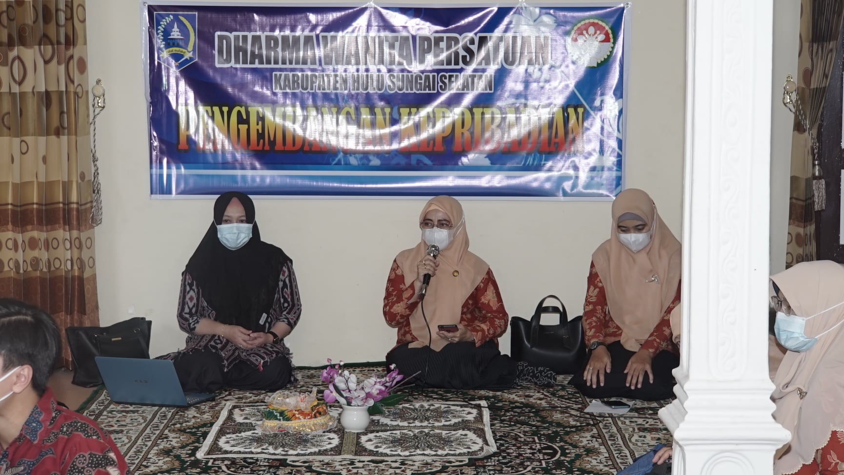 “DWP HSS SELENGGARAKAN SEMINAR  TENTANG PENGEMBANGAN KERPIBADIAN”