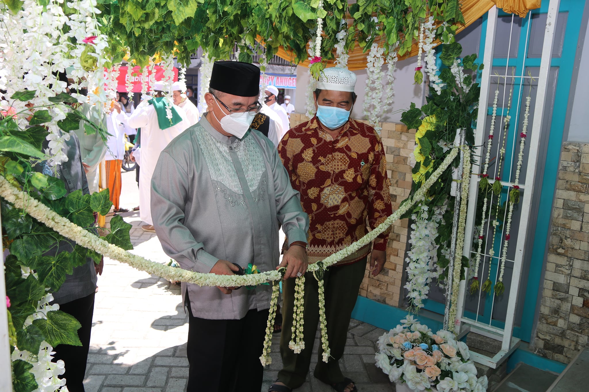 BUPATI HSS RESMIKAN ASRAMA PUTRI PONPES TAHFIZUL QUR’AN AD-DAHLANIAH