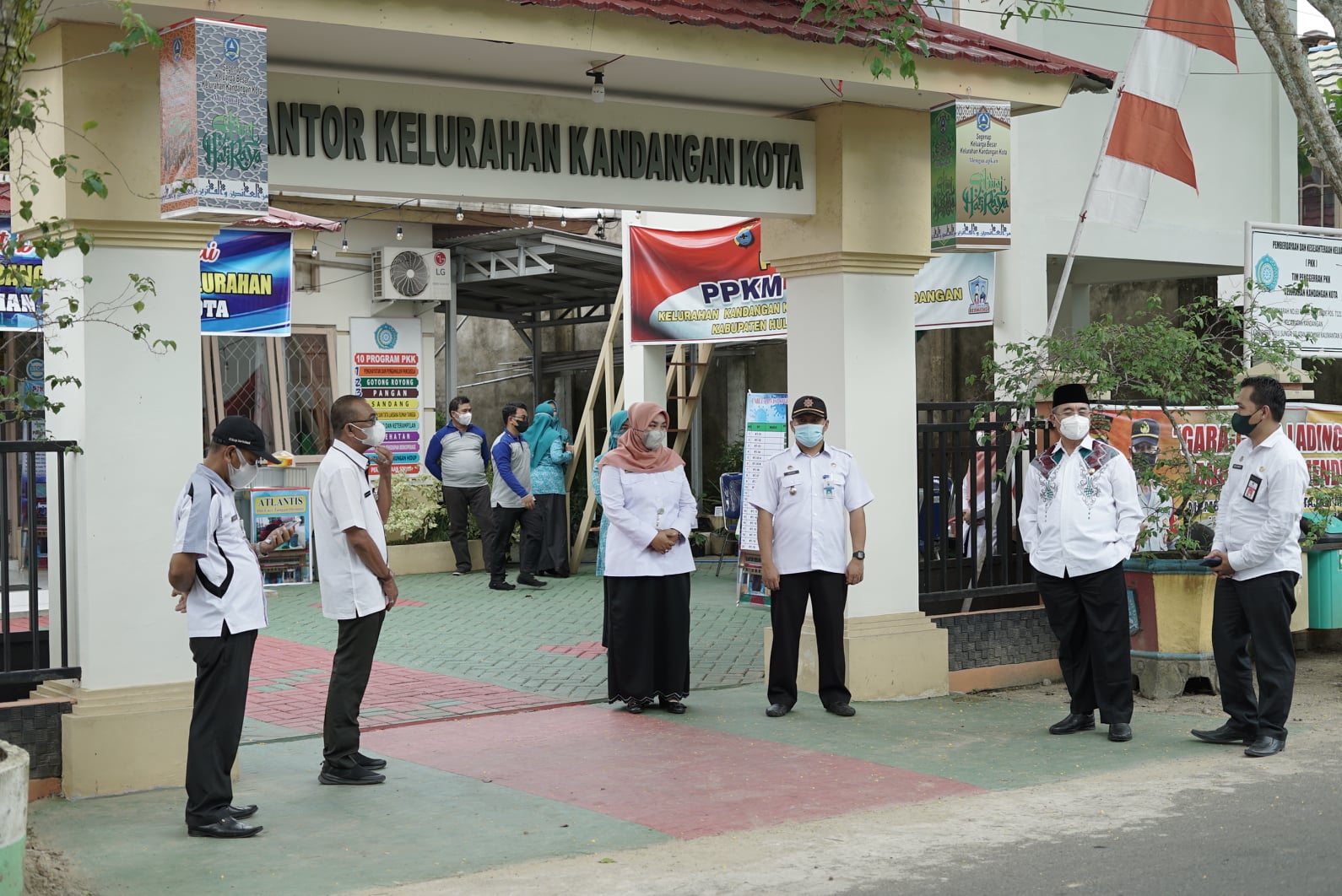BUPATI HSS SAMBUT HANGAT KEDATANGAN TIM PENILAI LOMBA DESA DAN KELURAHAN TINGKAT PROVINSI KALSEL