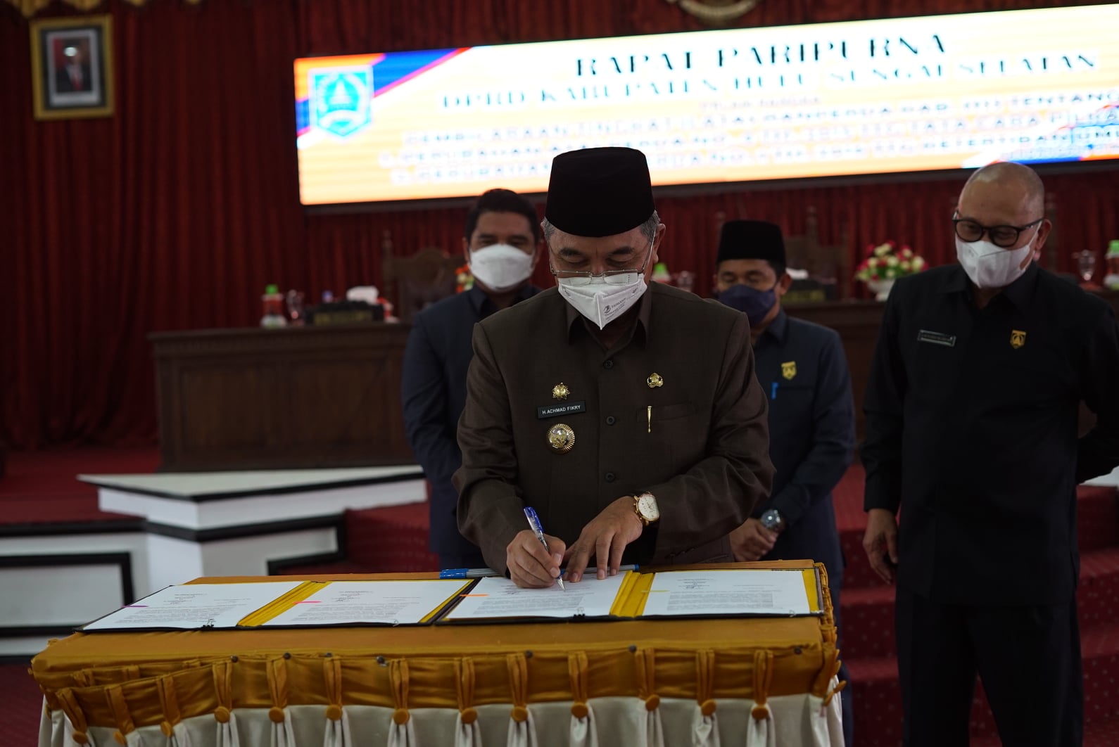 Rapat Paripurna DPRD Kabupaten Hulu Sungai Selatan