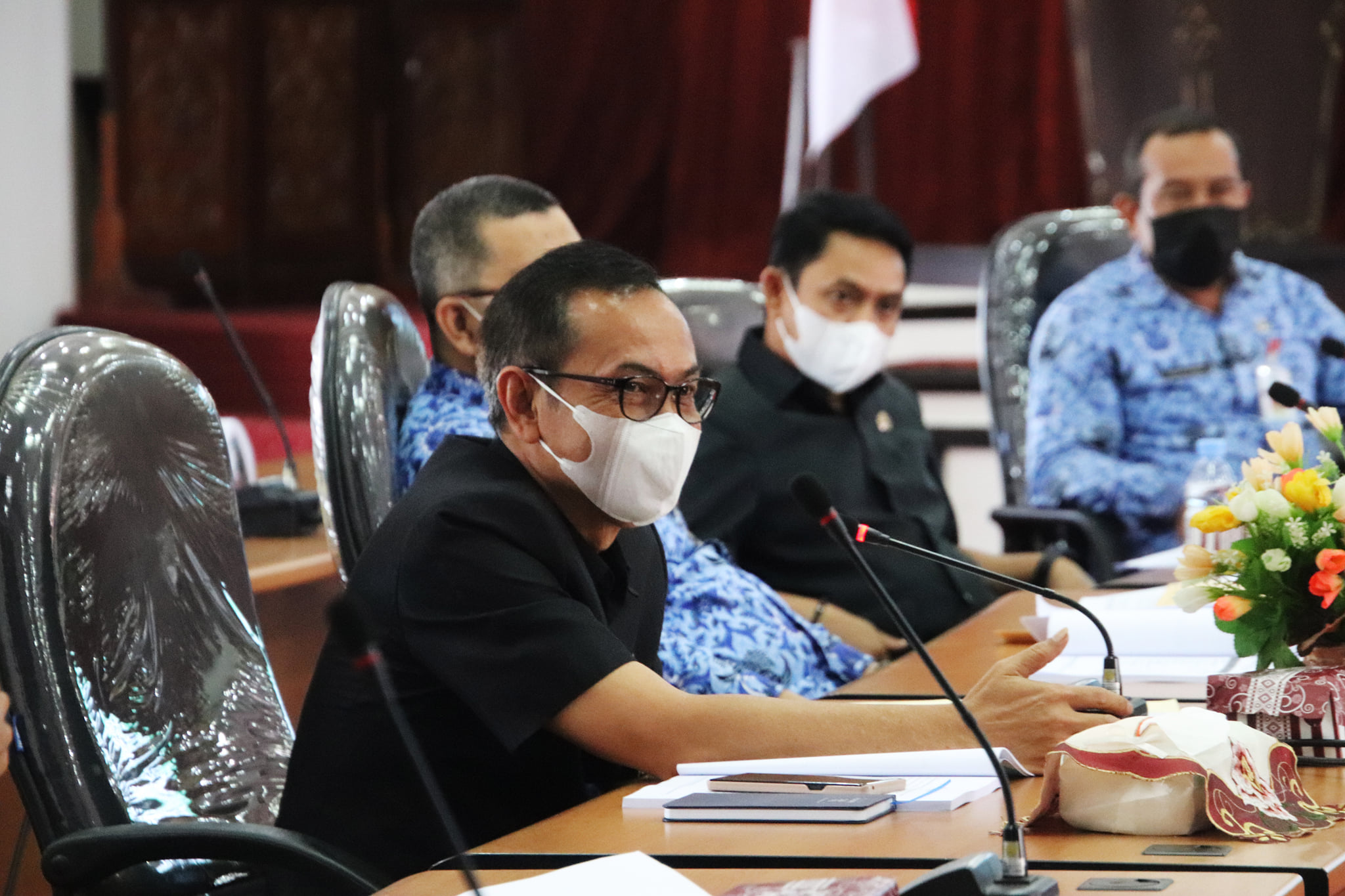 SEKDA HADIRI RAPAT “BADAN ANGGARAN MEMBAHAS RANCANGAN KUA & PPAS TA 2022