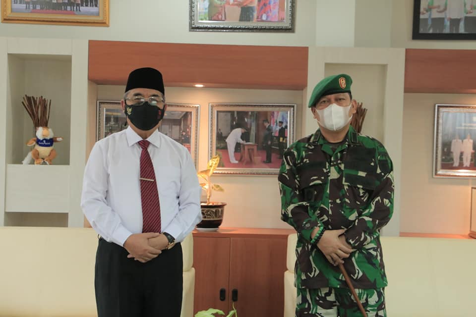 BUPATI HSS TERIMA KUNJUNGAN SILATURRAHMI DANDIM 1003/HSS YANG BARU