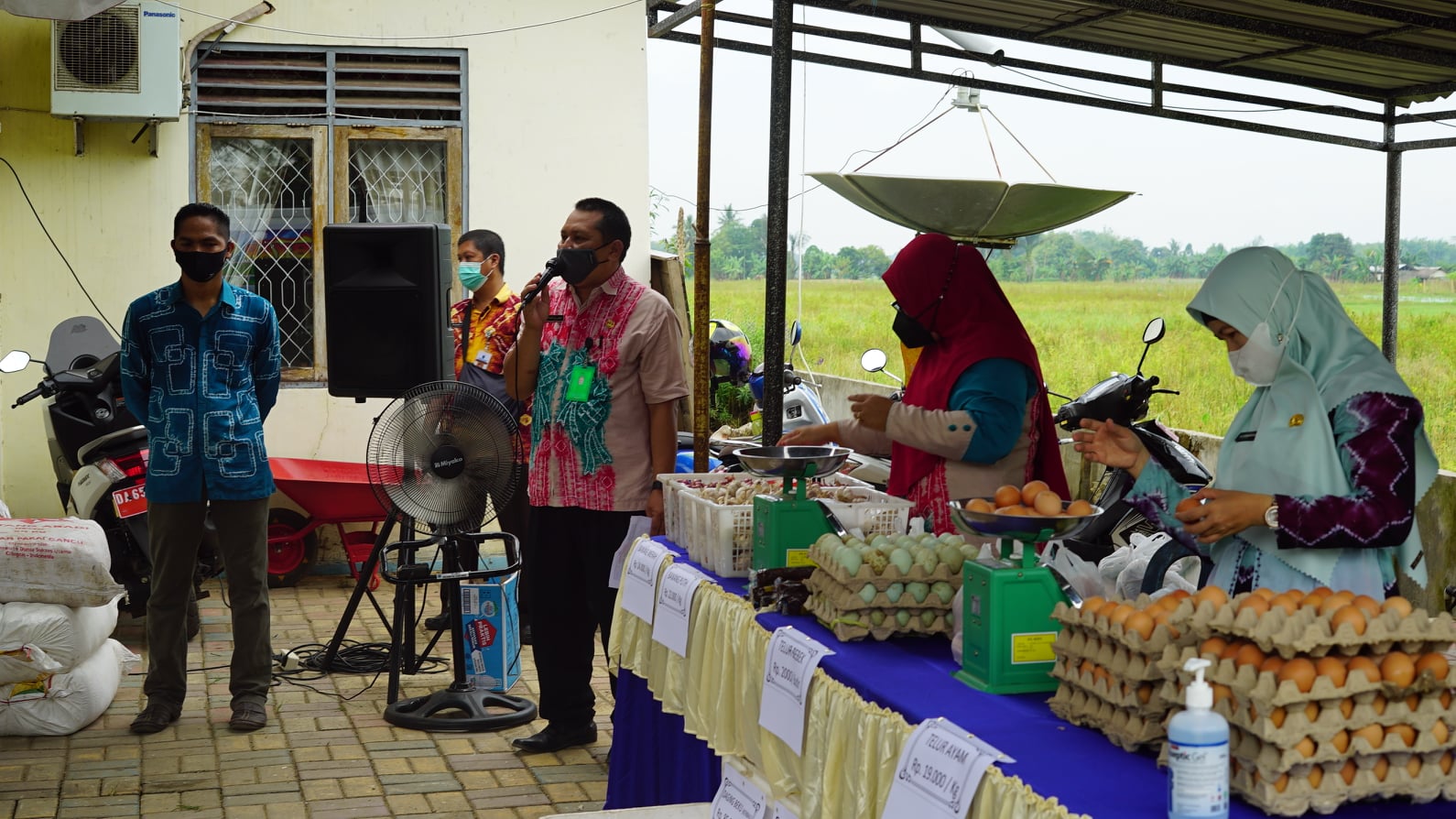 Gebyar Pangan Murah Toko Tani Indonesia (TTI) sambangi Desa Gumbil