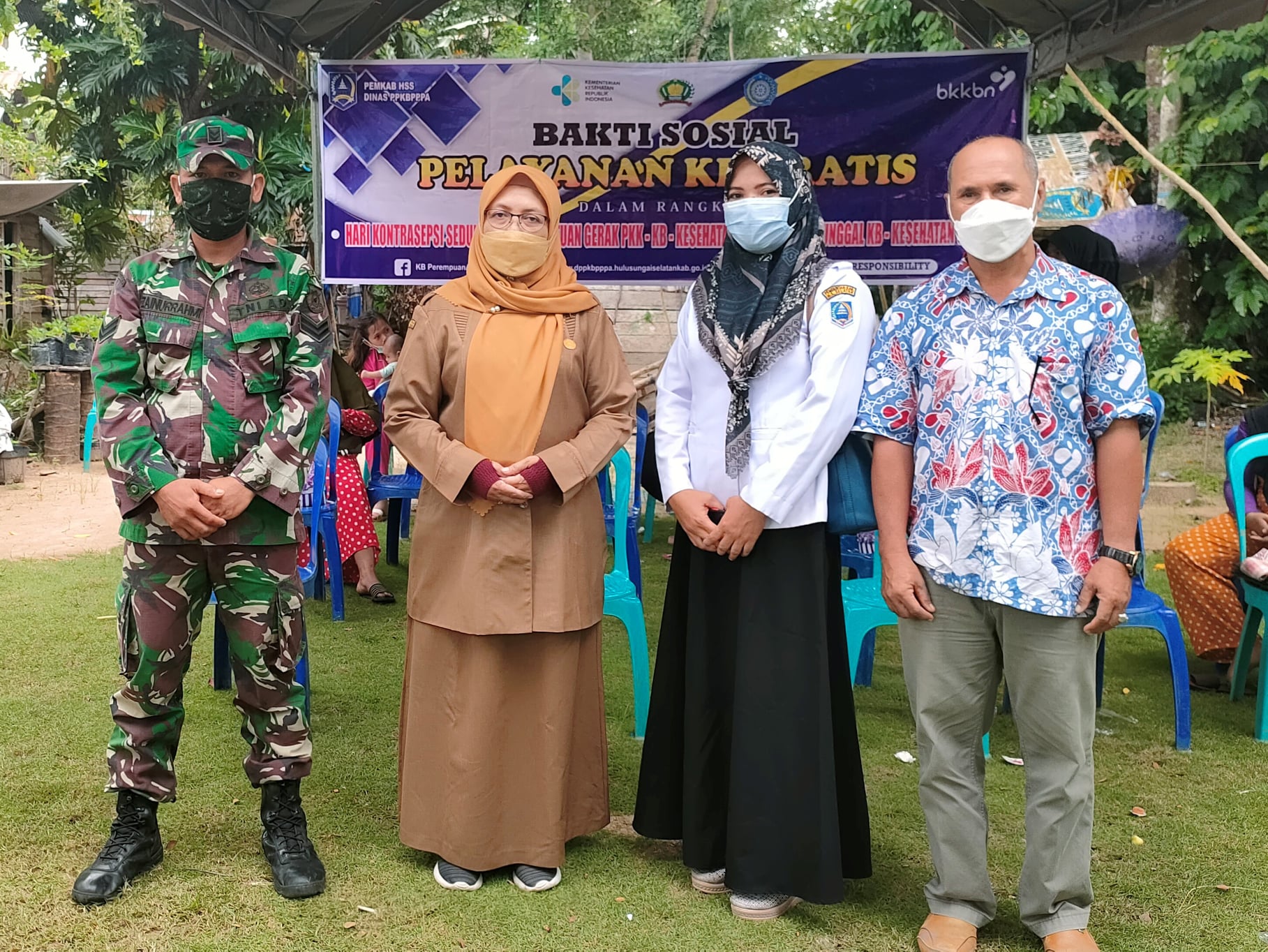 ANTUSIAS WARGA DESA MADANG IKUTI “PELAYANAN KB GRATIS”