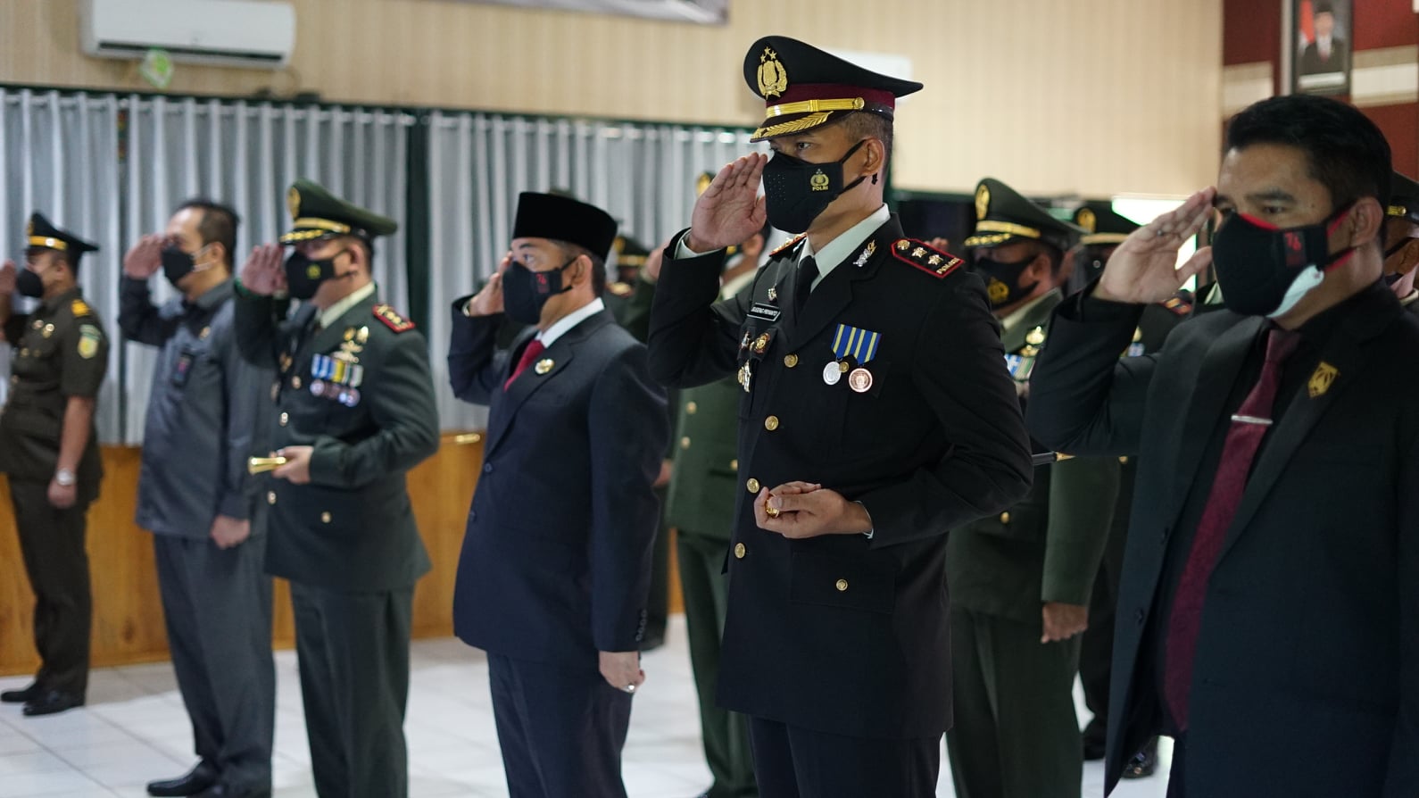 WABUP : DALAM DIRI WARGA HSS MENGALIR DARAH PEJUANG