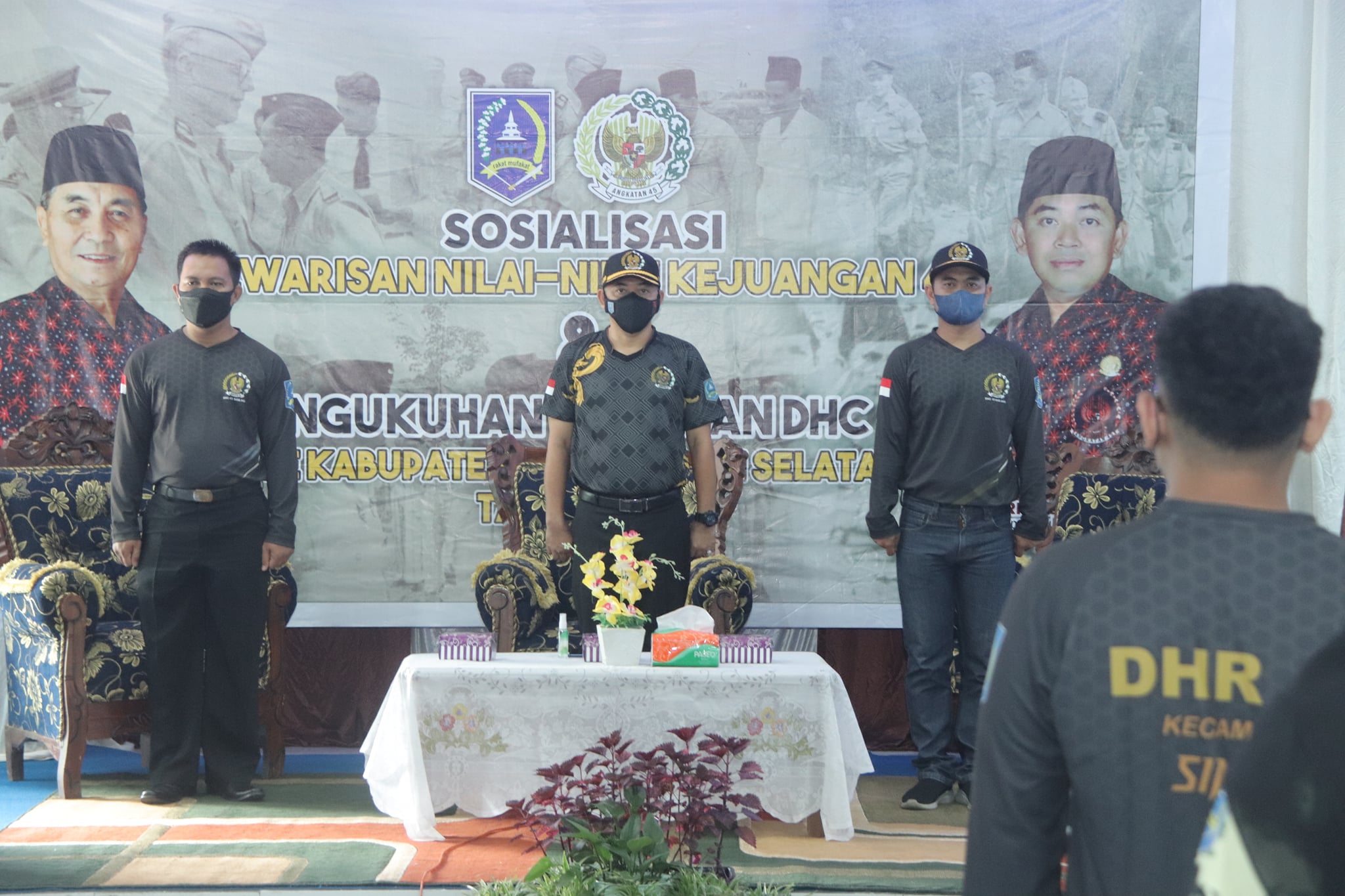 Kukuhkan Ratusan Relawan DHR 45, Wabup: Pelihara Apa yang Sudah Dibangun Bersama