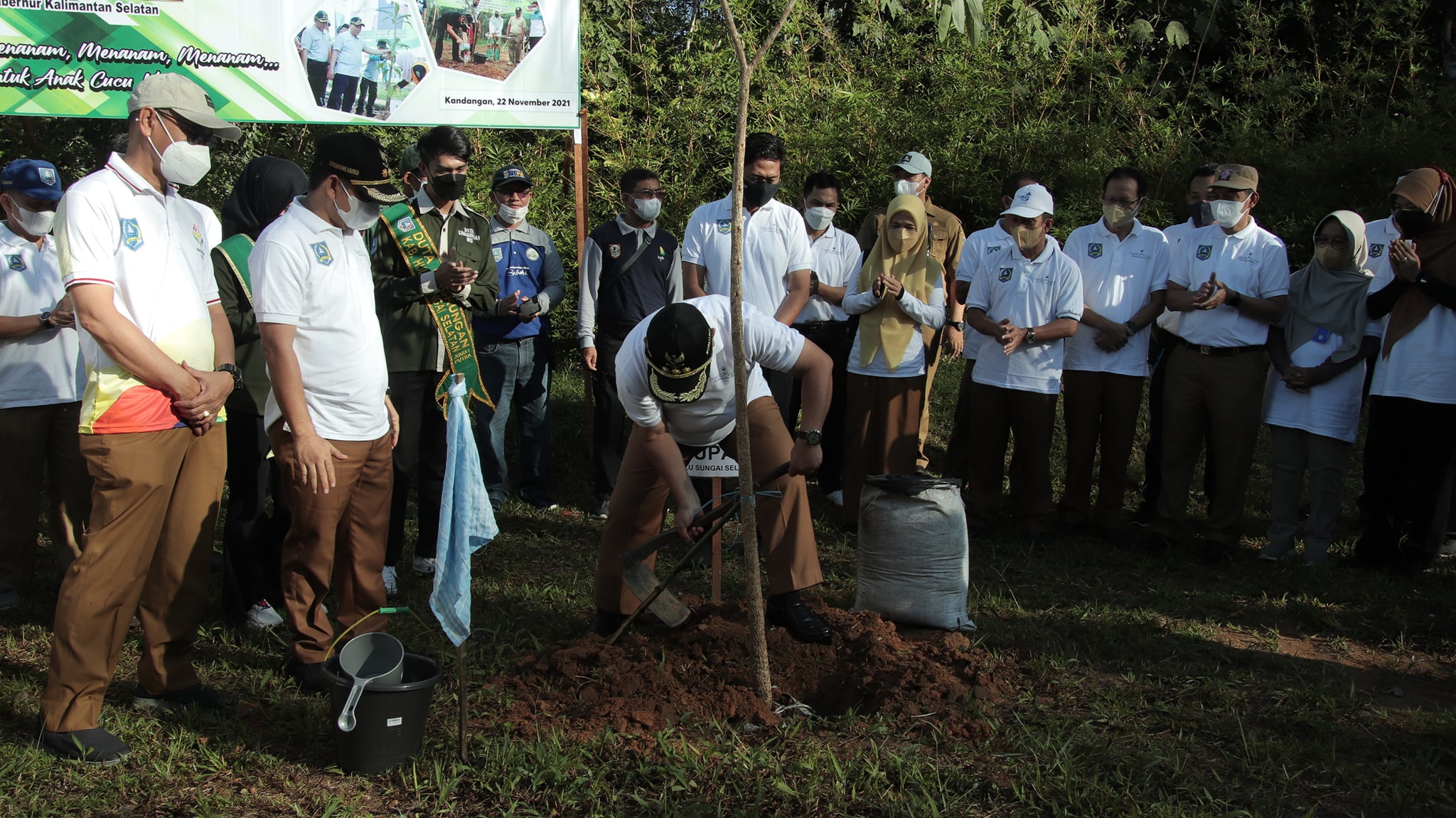 PERINGATAN HARI PENANAMAN POHON INDONESIA 2021