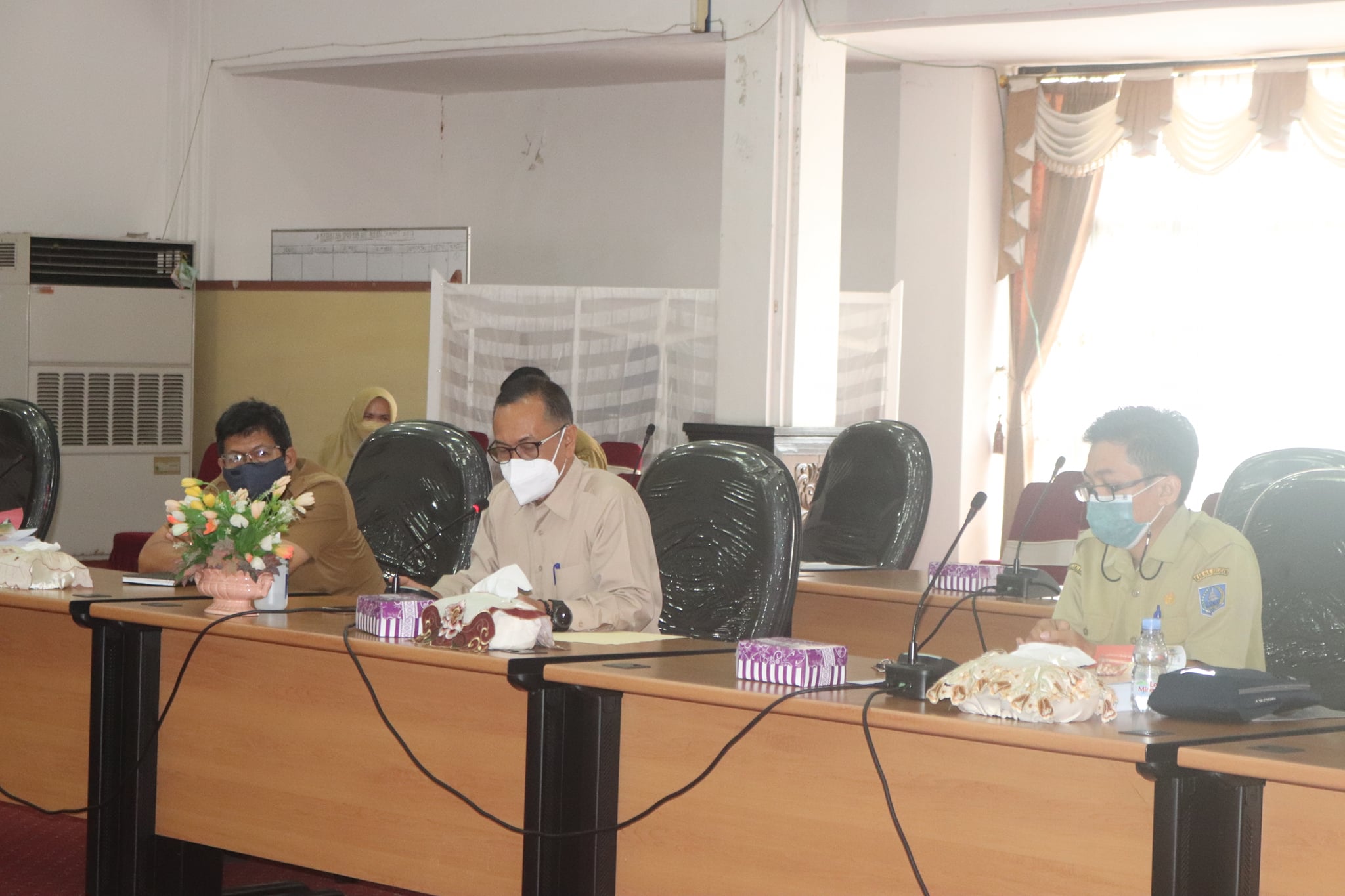 Pemerintah Kabupaten Hulu Sungai Selatan bersama DPRD Kab. HSS menggelar Rapat Gabungan Komisi DPRD Kab. HSS Dalam Rangka Pembahasan Ranperda Kab. HSS Tentang APBD Kabupaten Hulu Sungai Selatan Tahun 2022