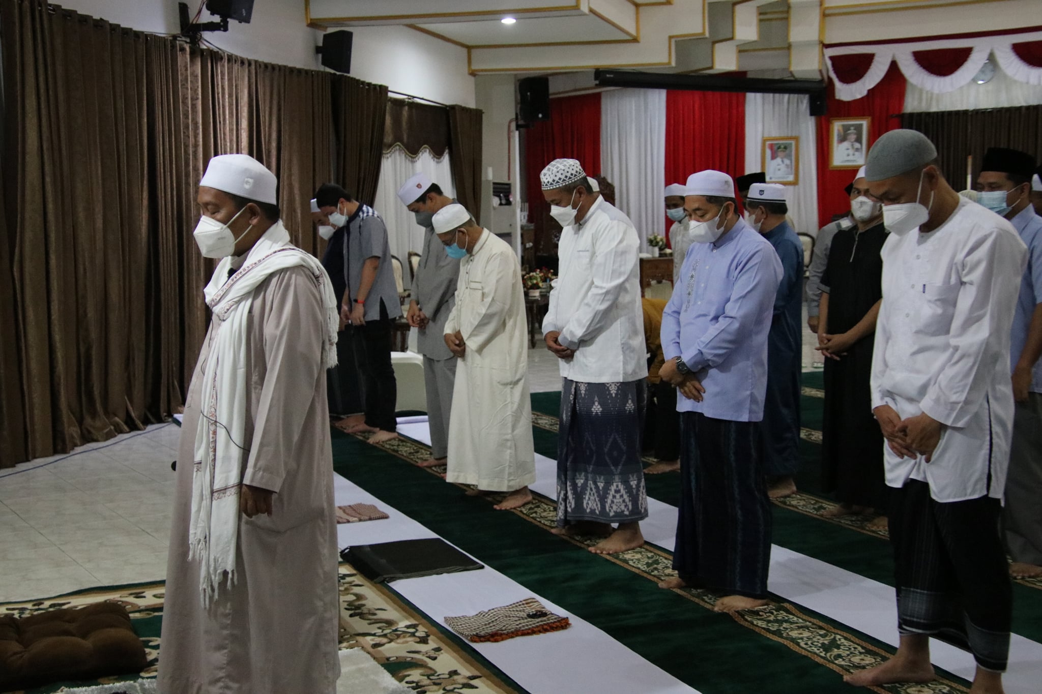 Sholat Subuh Berjamaah Dan Pengajian Rutin Subuh Rabu Lingkup Pemkab. HSS