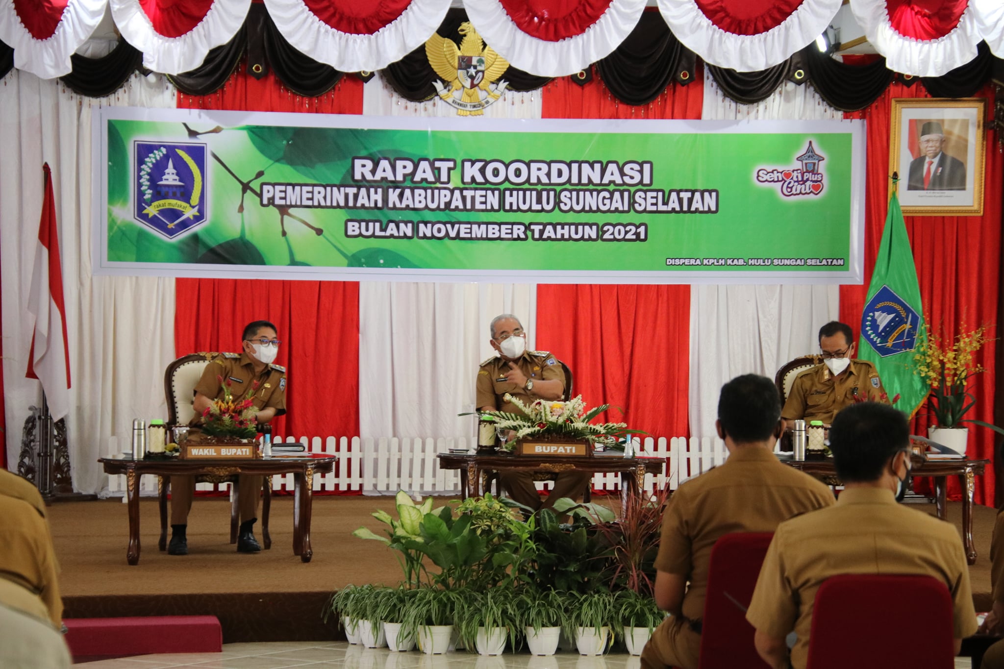 Pemerintah Kabupaten Hulu Sungai Selatan laksanakan rapat koordinasi bulanan, dipimpin langsung oleh Bupati Hulu Sungai Selatan Drs. H. Achmad Fikry, M.AP berlangsung di Pendopo Bupati HSS