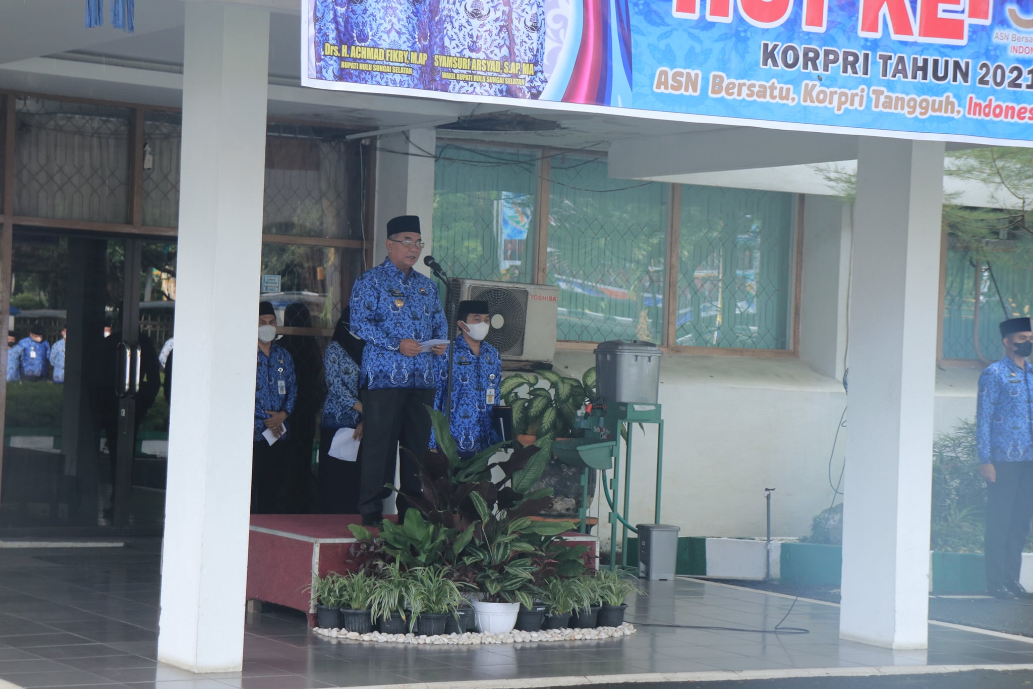 Pemerintah Kabupaten Hulu Sungai Selatan menggelar Upacara Peringatan Hari Ulang Tahun Korps Pegawai Republik Indonesia (HUT KORPRI) yang ke-50