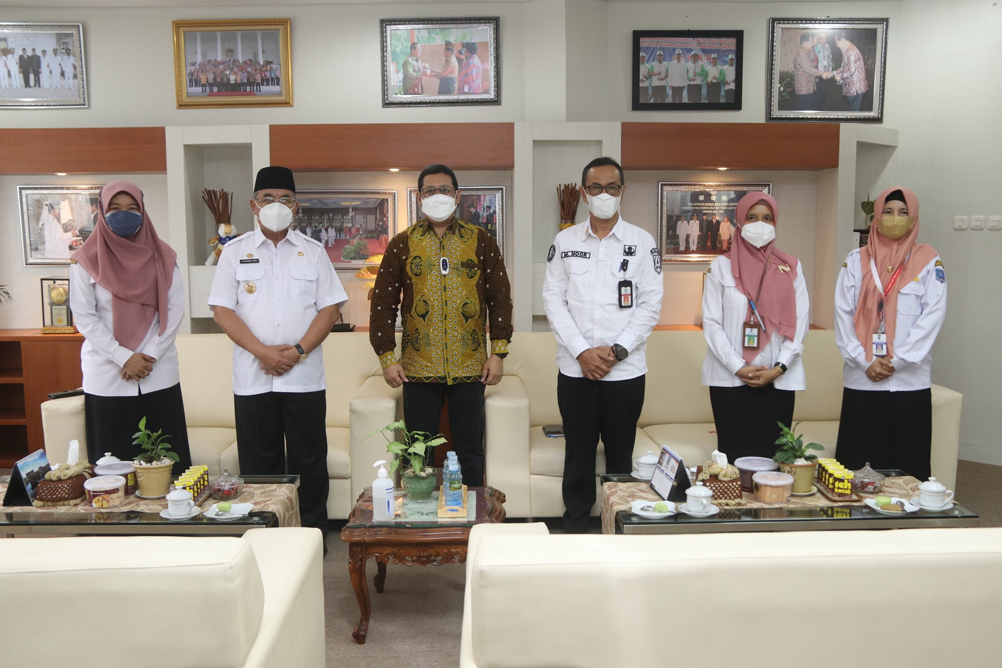 BUPATI HSS : PEMKAB HSS UPAYAKAN TERUS MENDEKATKAN FASILITAS KESEHATAN UNTUK MASYARAKAT