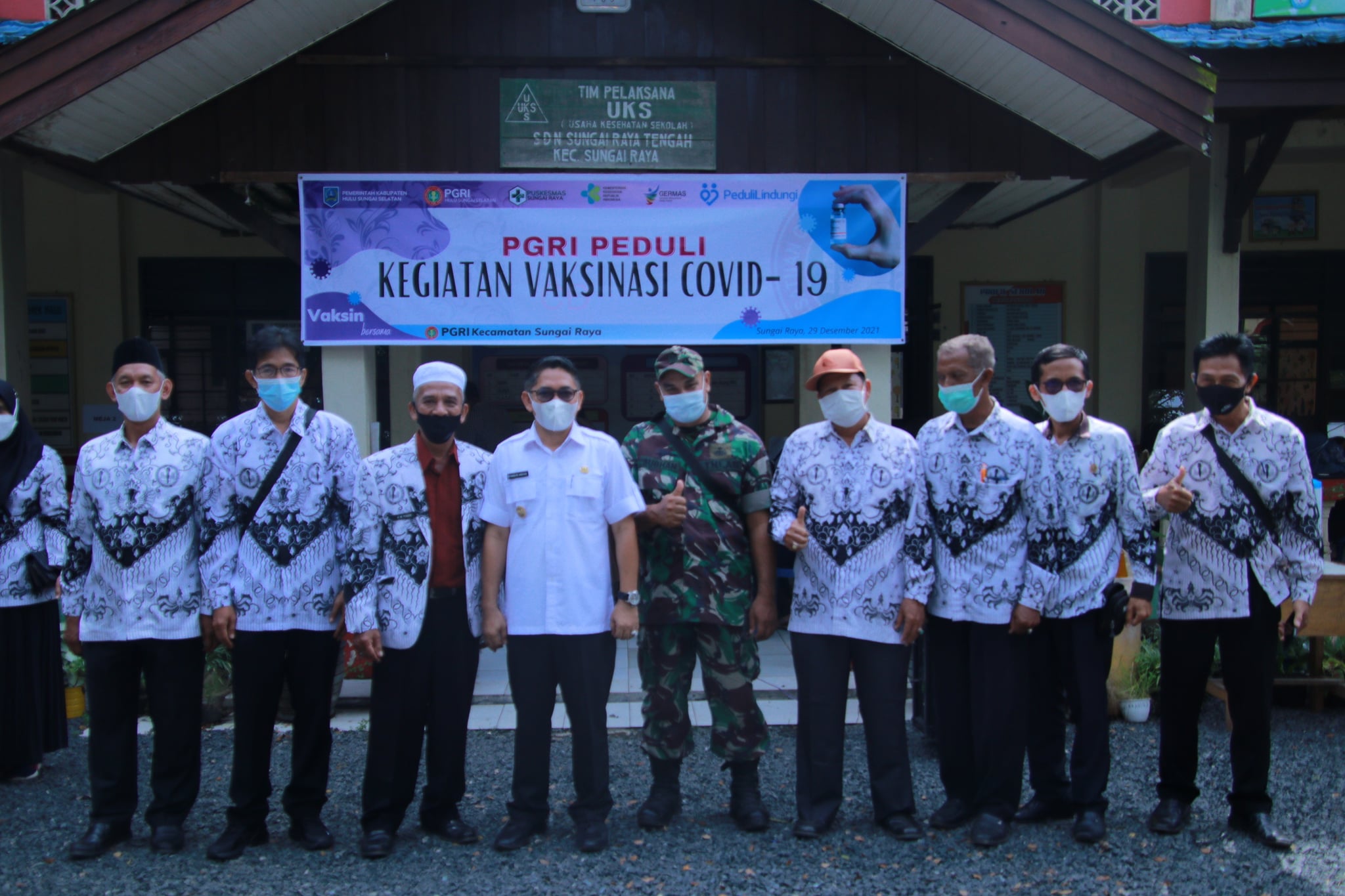WABUP HSS LAKUKAN MONITORING DI 3 TITIK VAKSINASI