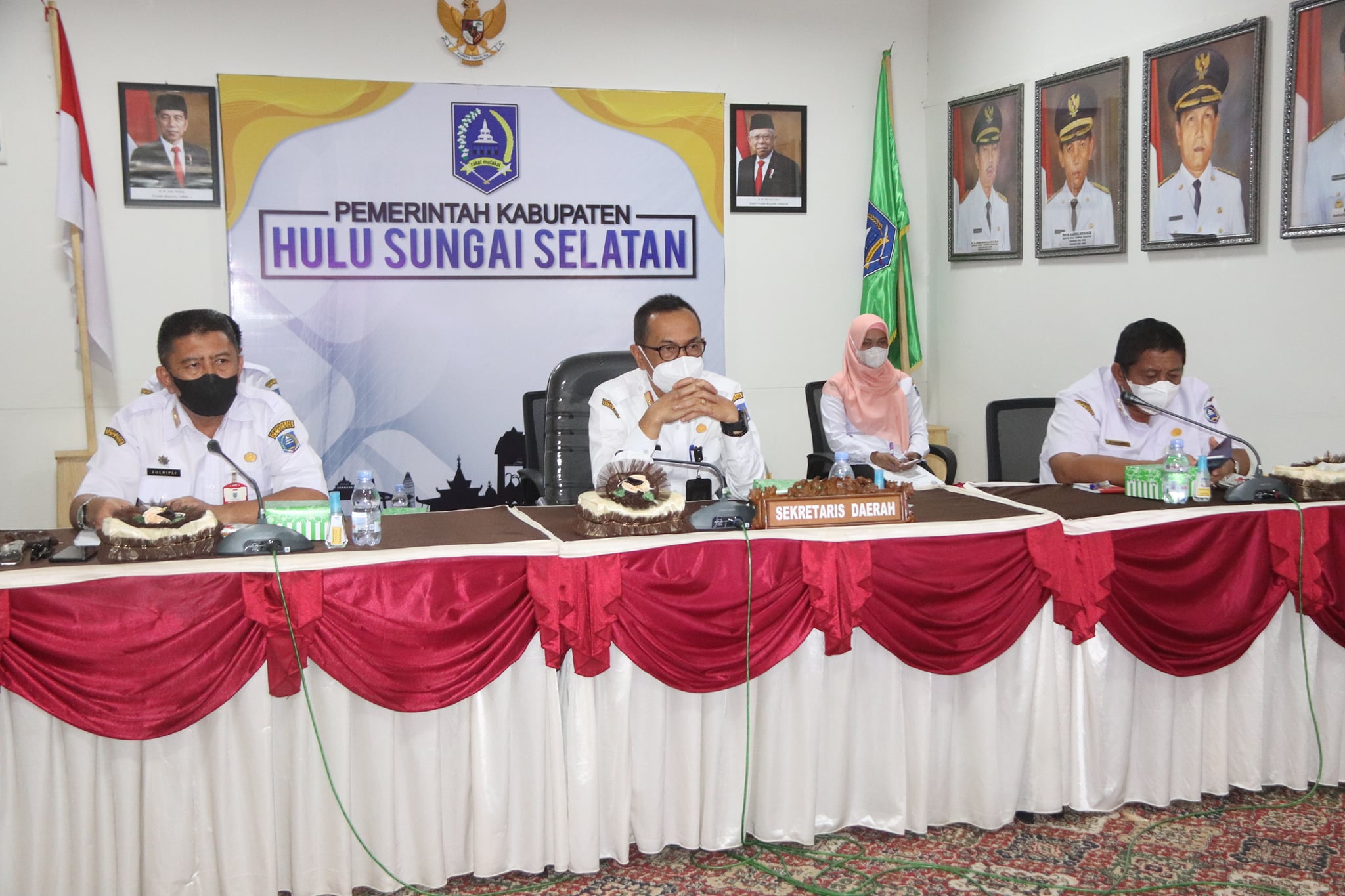 SEKDA HSS IKUTI WEBINAR REALISASI APBD DAN PENUNJUKAN PEJABAT PENGELOLAAN KEUANGAN DAERAH