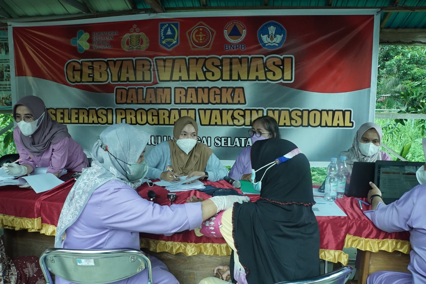 GEBYAR VAKSINASI DI DESA TANIRAN SELATAN