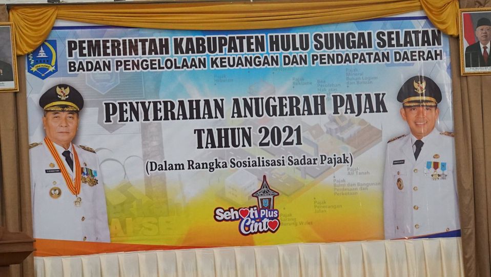 Penerima Anugerah Pajak Kab. HSS Tahun 2021