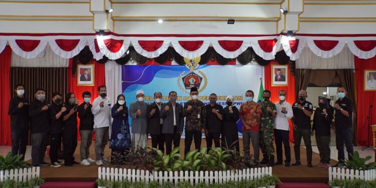 Pelantikan Pengurus PWI Kab. HSS Periode 2022-2025