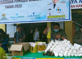 Pemerintah Kabupaten Hulu Sungai Selatan melalui Dinas Ketahanan Pangan menggelar Gelar Pangan Murah dan Bazar Toko Tani Indonesia (TTI) di 11 Kecamatan secara bergiliran