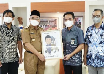 Bupati Hulu Sungai Selatan menerima kunjungan silaturahmi manajemen Radar Banjarmasin