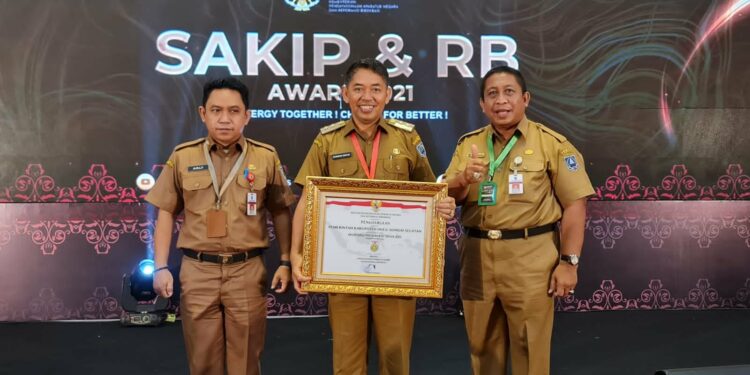 Kabupaten Hulu Sungai Selatan Raih Penghargaan Tertinggi SAKIP dari KemenpanRB