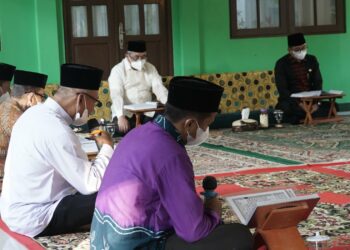 Pemerintah Kabupaten Hulu Sungai Selatan menyelenggarakan Khataman Al Qur’an rutin mingguan