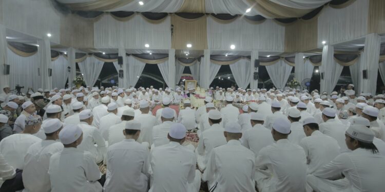 HAUL PERTAMA TGH. MUHAMMAD RIDUAN BASERI (GURU KAPUH)