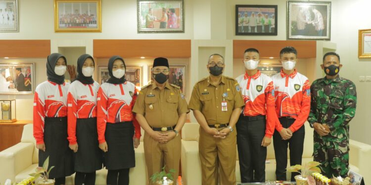 5 PUTRA DAN PUTRI DAERAH WAKILI BUMI RAKAT MUFAKAT DALAM SELEKSI CALON PASKIBRAKA TINGKAT PROVINSI KALSEL