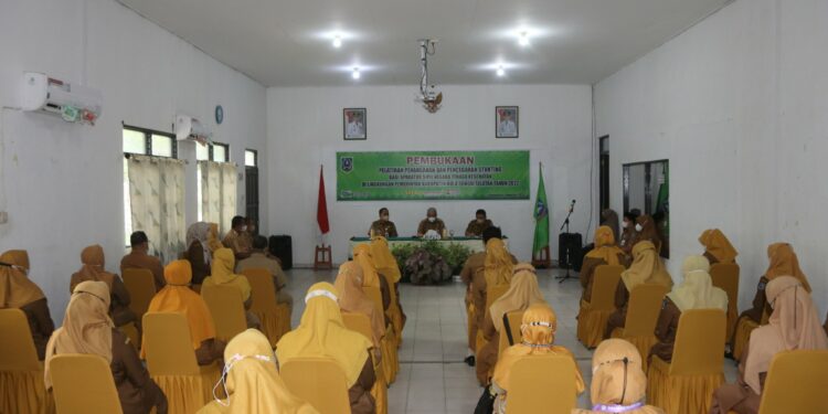 FOKUS DAN SERIUS MENGHADAPI STUNTING, PEMKAB HSS SIAPKAN TENAGA KESEHATAN KHUSUS MELALUI PELATIHAN