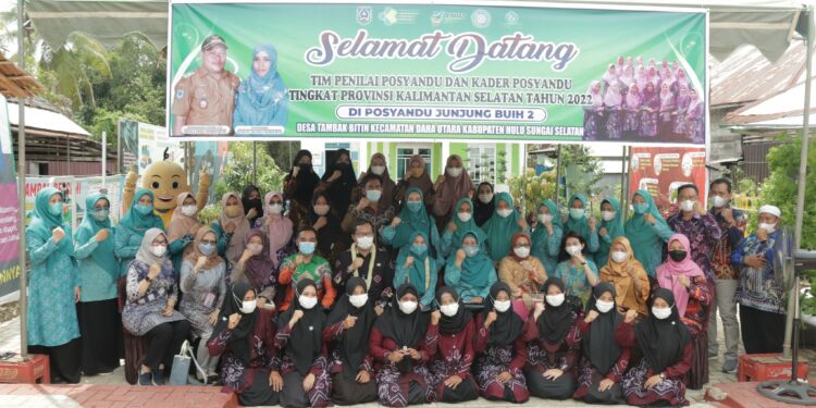 Lakukan Verifikasi Lapangan, Tim Penilai Lomba Posyandu dan Kader Posyandu Tingkat Provinsi Kalsel Terkesan Akan Kinerja Posyandu Junjung Buih 2