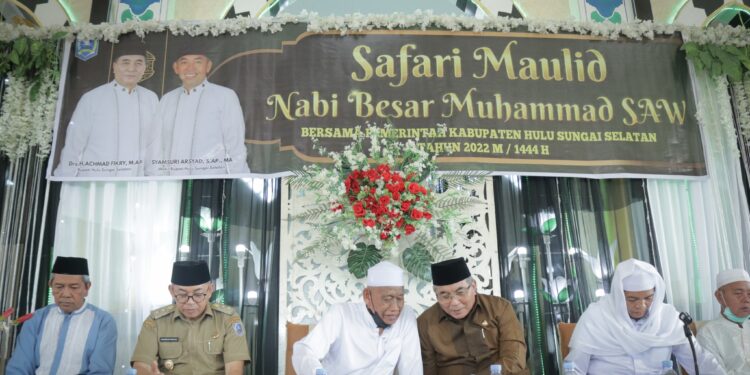 PEMKAB HSS GELAR SAFARI MAULID DI KECAMATAN DAHA SELATAN